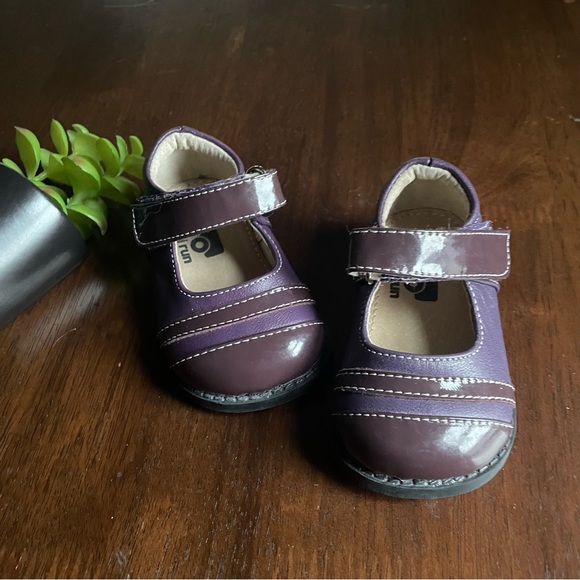 See Kai Run Purple  Mary Jane Style Toddler Shoes Size 3 - Picture 7 of 10